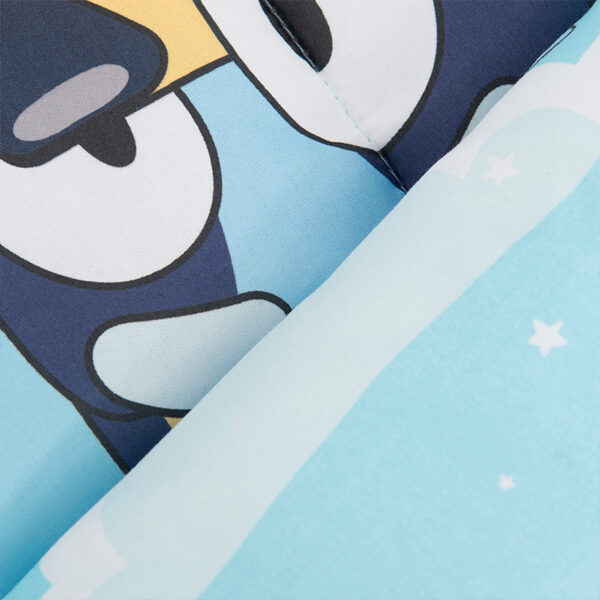 Plumón Microfibra Reversible 1.5 plazas / Bluey Nubes - Mashini - Imagen 2