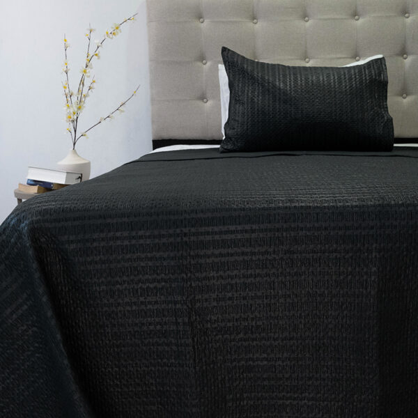 Quilt Boston Outboss  Hotpress 1.5 plazas / Negro - Doral