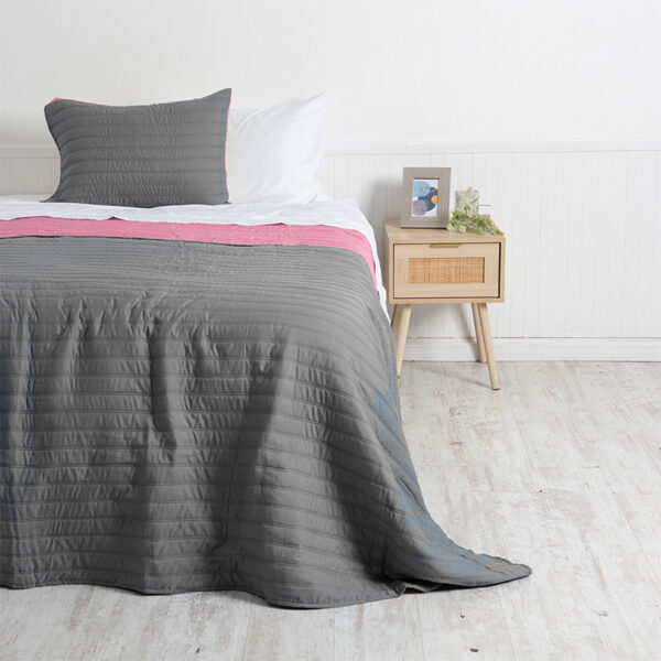 Quilt Toledo Liso 1.5 Plazas / Verde y Rosado - Mashini