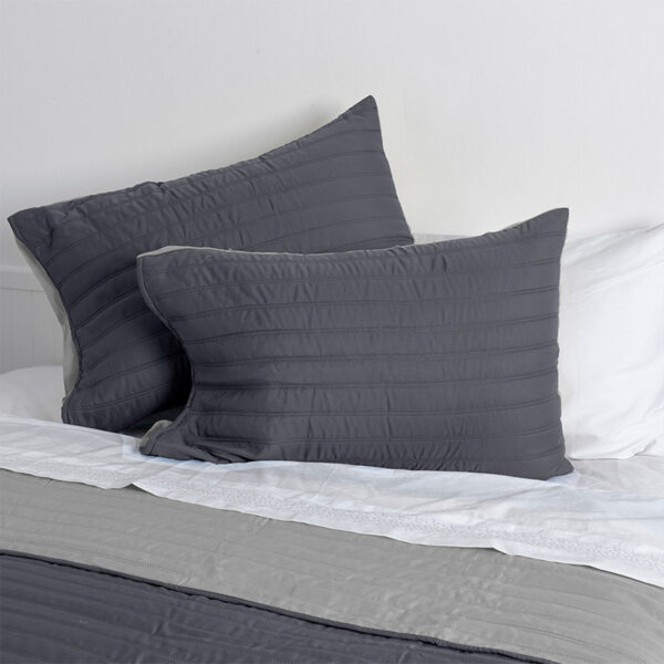 Quilt Toledo Liso 2 Plazas / Marengo y Gris - Imagen 3