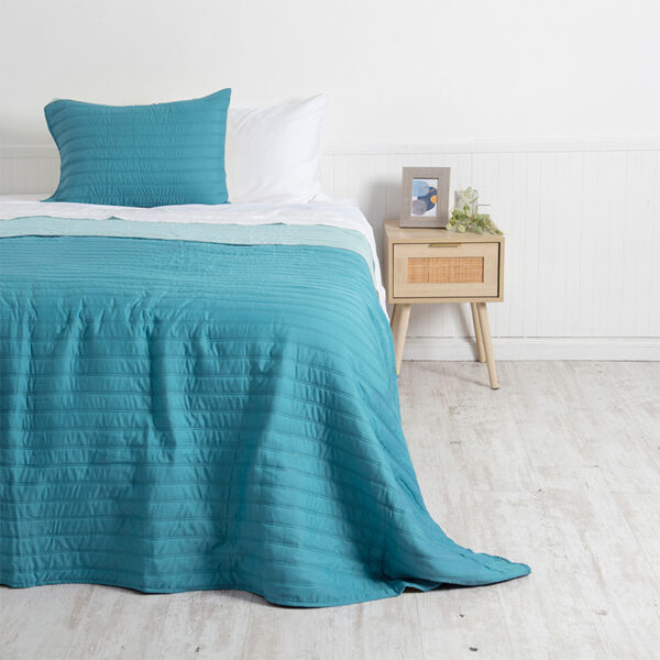 Quilt Toledo Liso 1.5 Plazas / Calypso y Celeste - Mashini