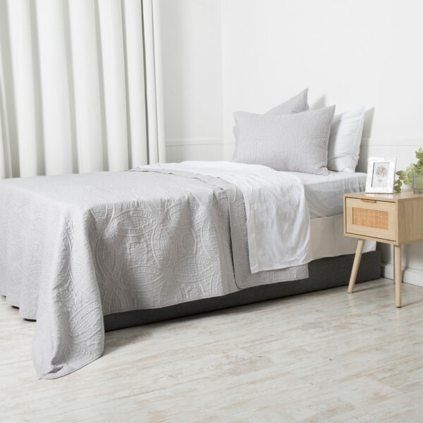 Quilt Portugal 2.5 Plazas / Gris - Mashini - Imagen 3