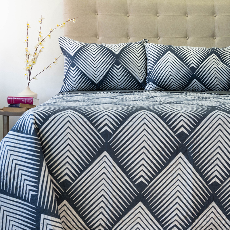 Quilt Hotpress Estampado 2 Plazas / Rombos Azul Blanco - Doral